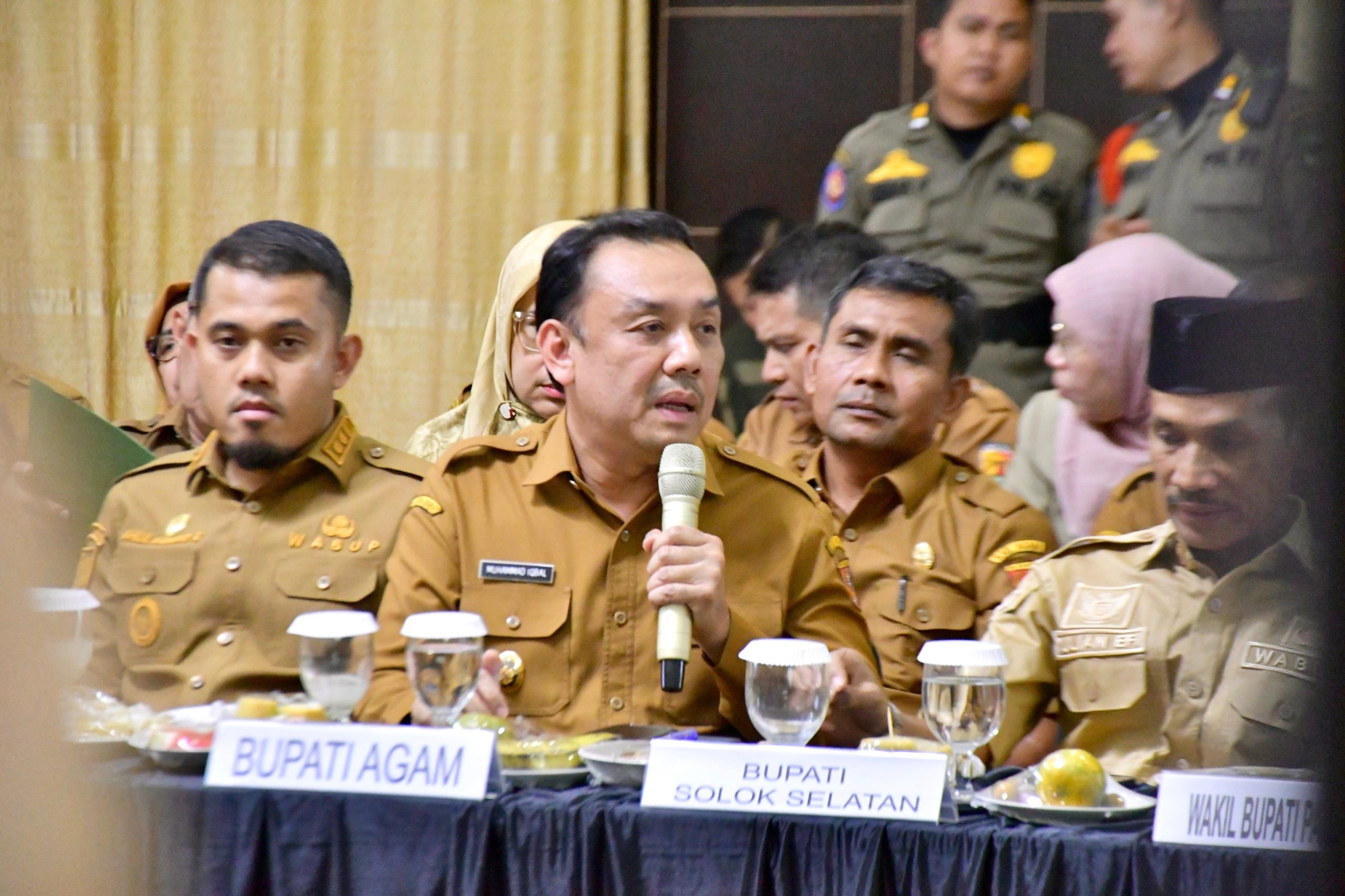 dipimpin-menteri-lingkungan-hidup-ri,-wabup-agam-ikuti-rakor-masalah-lingkungan-hidup