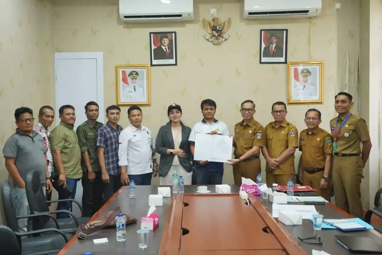 pemkab-dharmasraya-gandeng-enam-perusahaan-bangun-infrastruktur-senilai-rp6,6-miliar