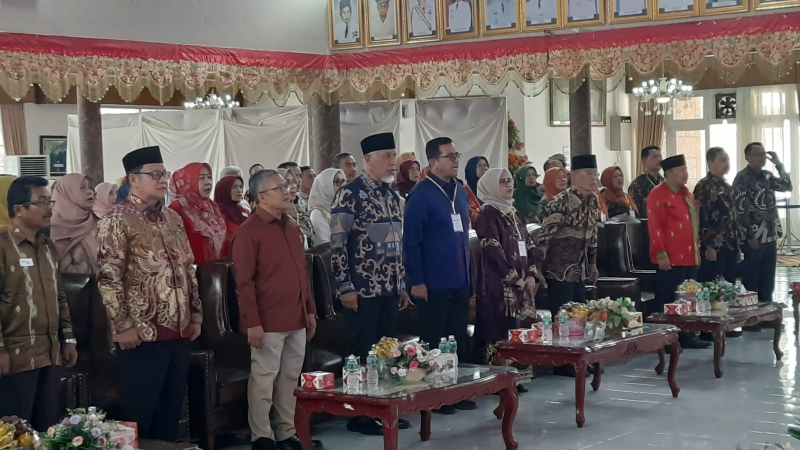 gubernur-mahyeldi-ajak-alumni-ambil-peran-nyata-majukan-pendidikan-dan-pembangunan-sumbar