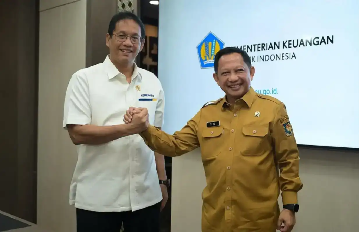 satgas-prr-perintahkan-kementerian-dan-pemda-publikasikan-progres-rehabilitasi-sumatera