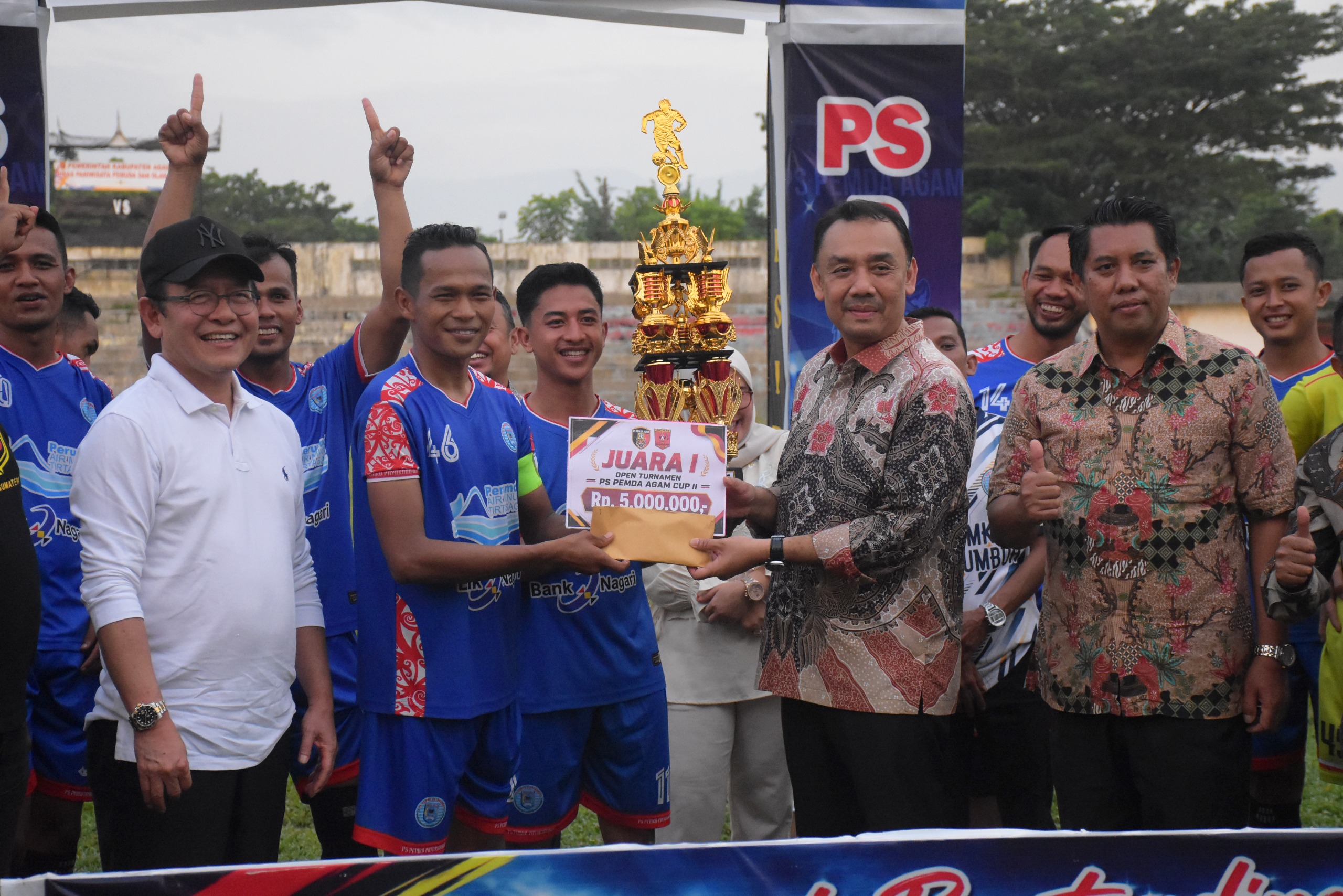 wabup-tutup-turnamen-ps-pemda-agam-cup,-payakumbuh-keluar-sebagai-juara