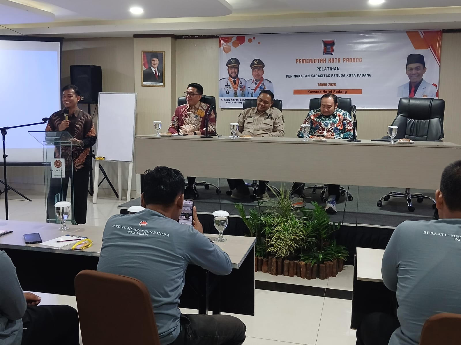 gema-keadilan-gelar-pelatihan-kepemudaan-lewat-pokir-anggota-dprd-padang-hendrizal