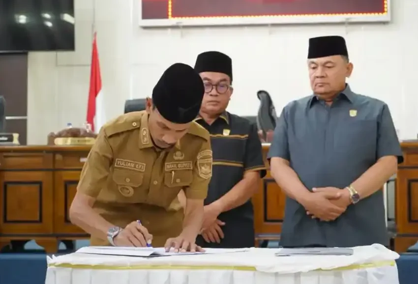 pemkab-dan-dprd-solok-selatan-sepakati-kua-ppas-tahun-2027