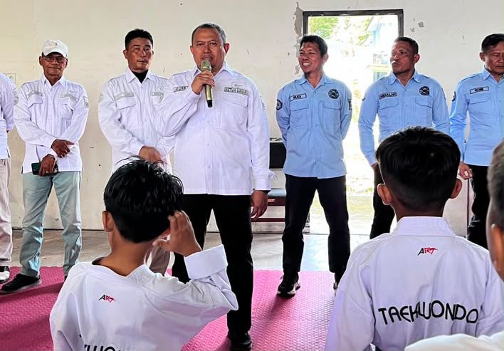611-taekwondoin-ikuti-ukt-geup-2-kota-padang,-mursalim:-sabuk-naik,-karakter-juga-harus-naik