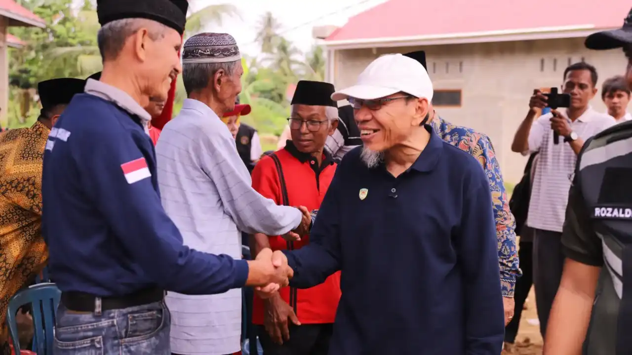 pemko-padang-resmikan-jalan-baru-hasil-gotong-royong-warga-kuranji