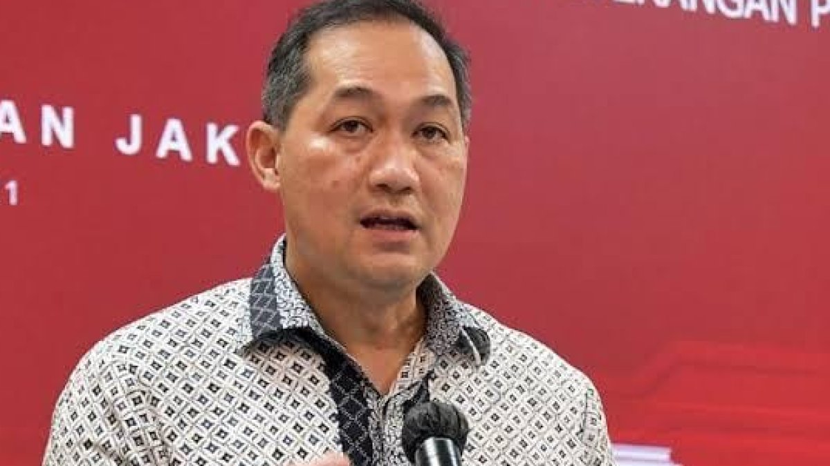 Muhammad Lutfi memberikan pernyataan terkait kedaulatan ekonomi dan tekanan asing pada pasar modal Indonesia.