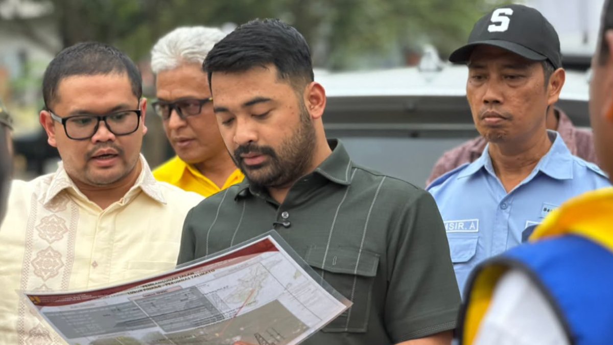 Zigo Rolanda meninjau lokasi pembangunan jalan Inpres senilai Rp26,8 miliar ruas Lubuk Pinang–Perumnas Talimato di Sawahlunto