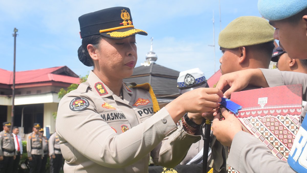 Bupati Agam dan Forkopimda menghadiri Apel Gelar Pasukan Operasi Patuh Singgalang 2026 di Mapolres Agam.